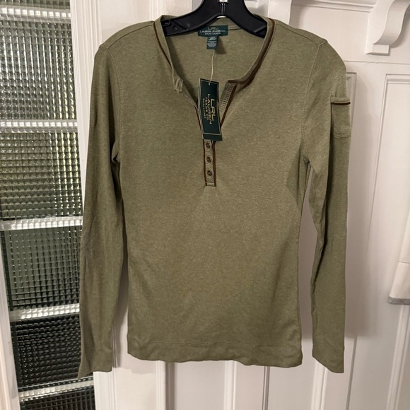 Lauren Ralph Lauren Women’s 3 Button Henley Shirt Moss Green Sz XS NWT - Picture 3 of 14